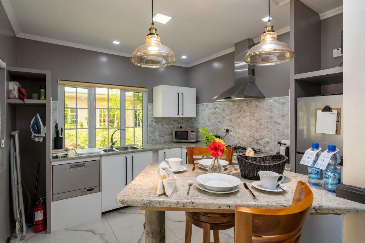 Felicie Cottage & Residence Pointe Au Sel Екстер'єр фото